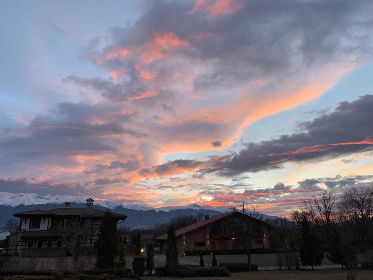 Виллы Ski & Spa Chalet Bansko Банско-15
