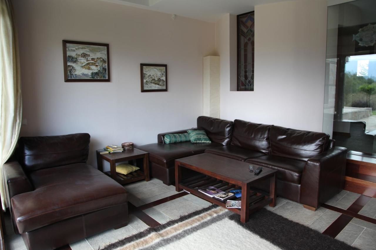 Виллы Ski & Spa Chalet Bansko Банско-17