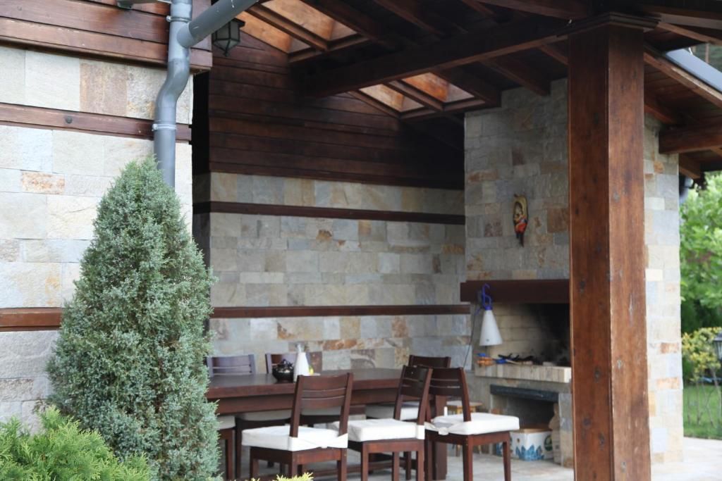 Виллы Ski & Spa Chalet Bansko Банско-47