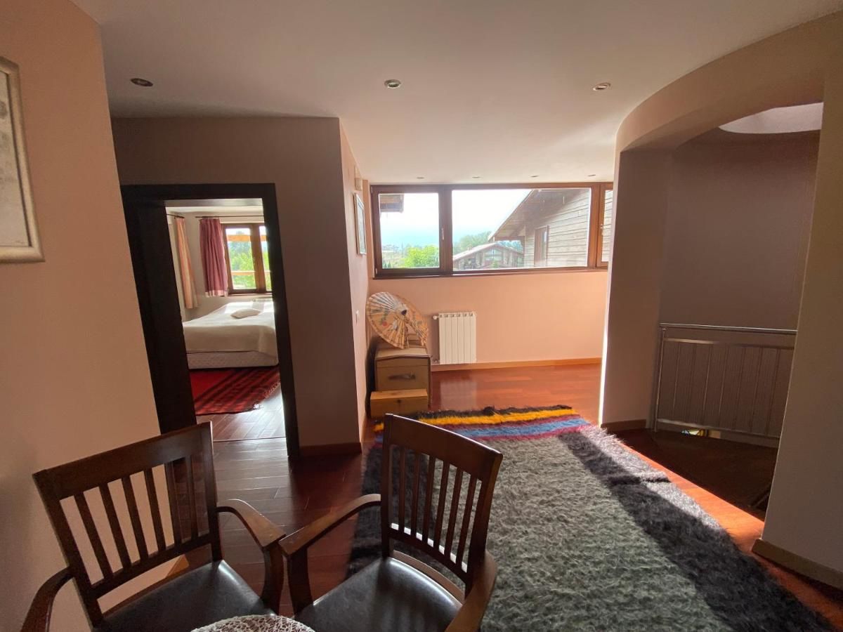 Виллы Ski & Spa Chalet Bansko Банско-9