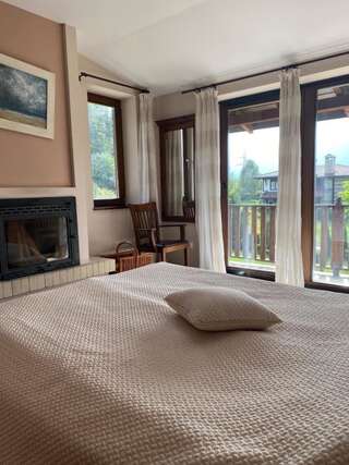 Виллы Ski & Spa Chalet Bansko Банско-3